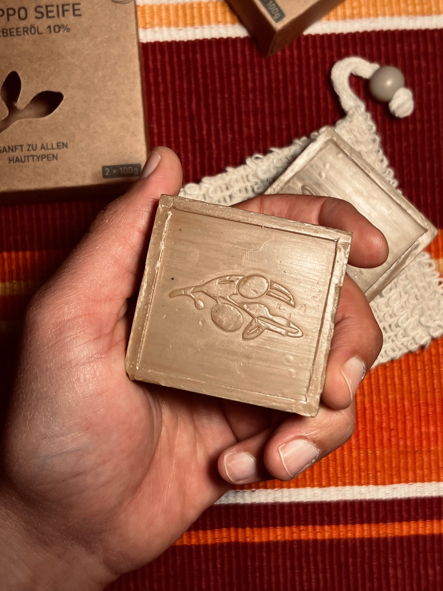 Aleppo seife 2X100g 20% Löbeeröl mit seifesächen